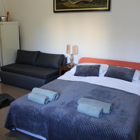 Studio Apartman Hinko Джяково Экстерьер фото