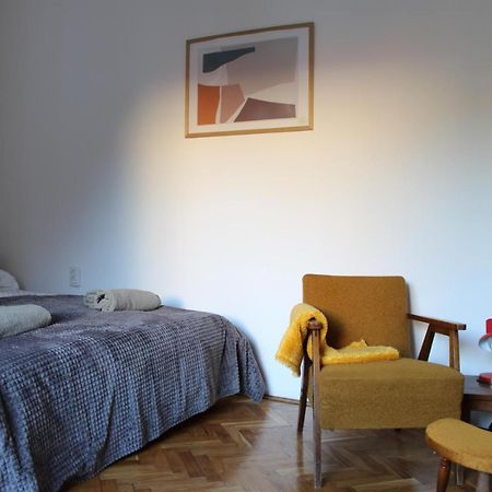 Studio Apartman Hinko Джяково Экстерьер фото