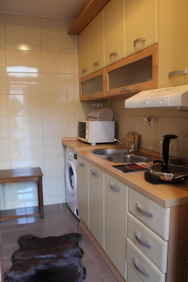 Studio Apartman Hinko Джяково Экстерьер фото