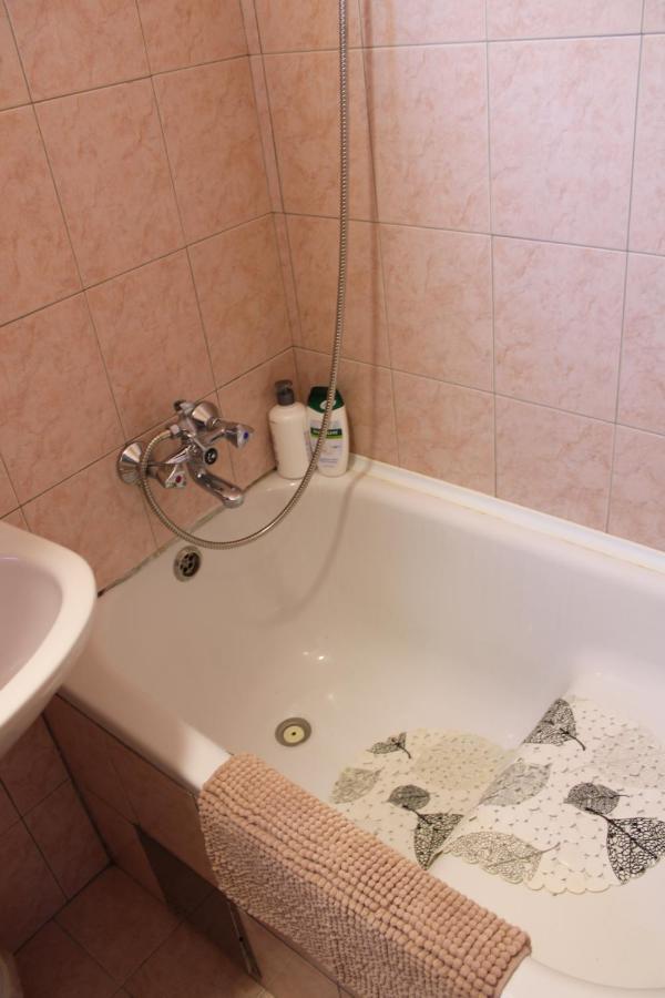 Studio Apartman Hinko Джяково Экстерьер фото